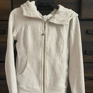 Lululemon scuba zip up. Oatmeal and gold - Size 6